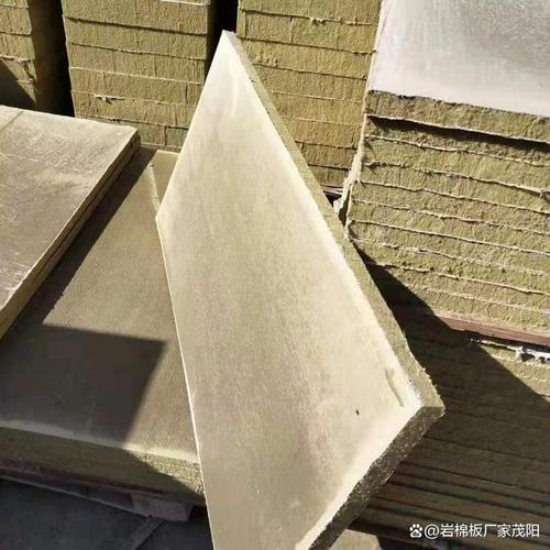 砂漿紙巖棉復(fù)合板 高性能建筑保溫材料的革新與應(yīng)用